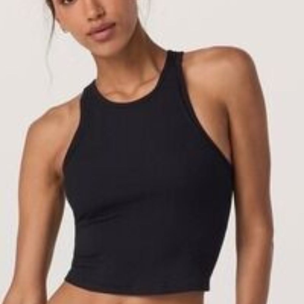 Vuori Pose Plyo Tank, Daily Crop Tank, Energy Top - Picture 4 of 15